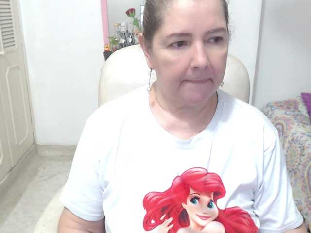leonela-68
