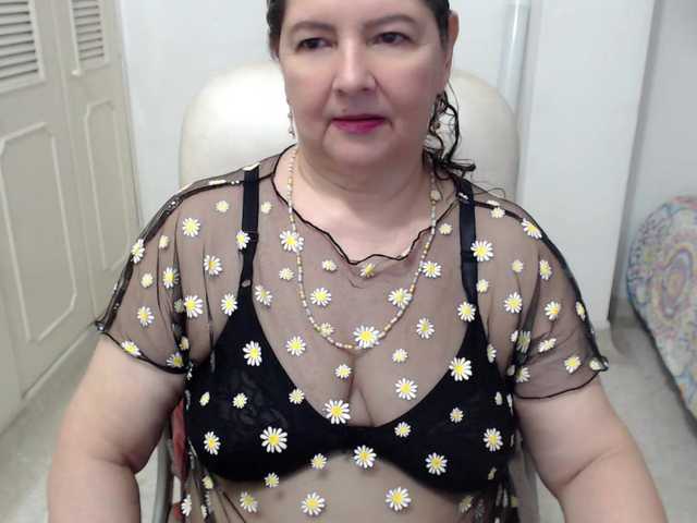 leonela-68