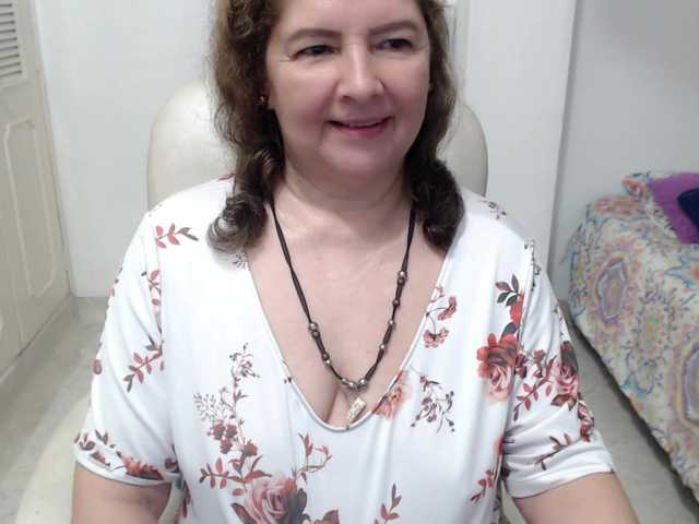 leonela-68