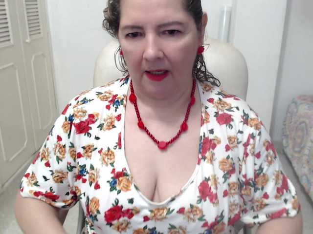 leonela-68