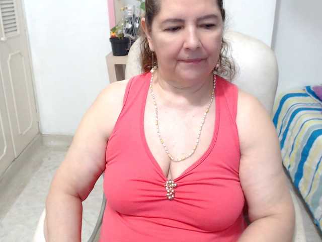 leonela-68