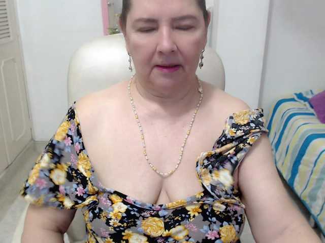 leonela-68