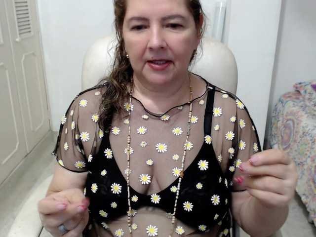 leonela-68