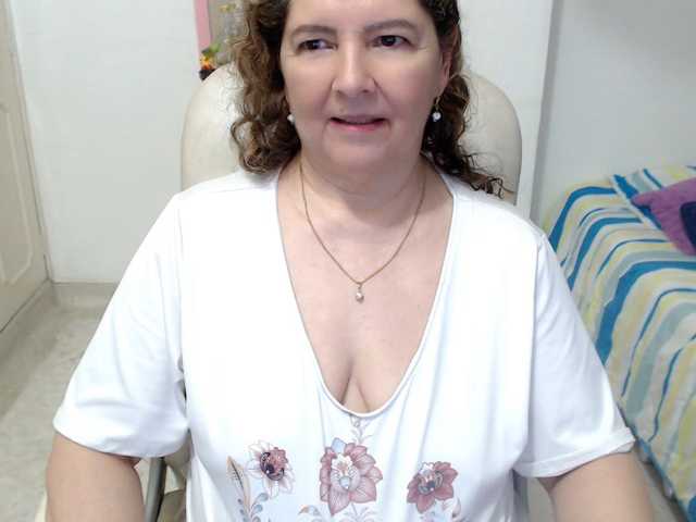 leonela-68