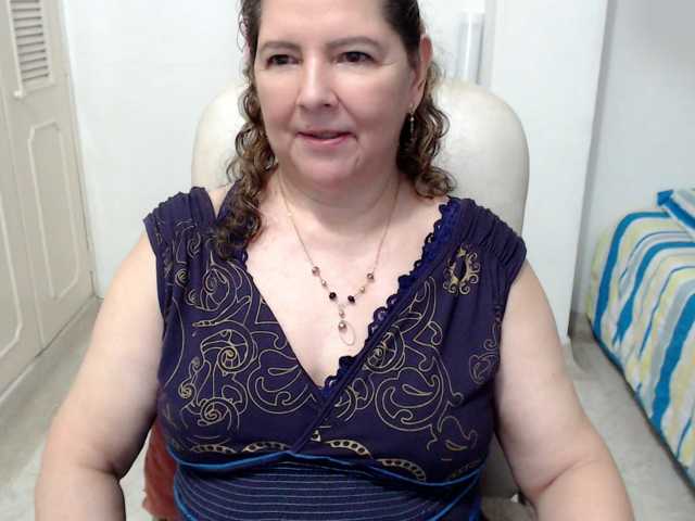 leonela-68