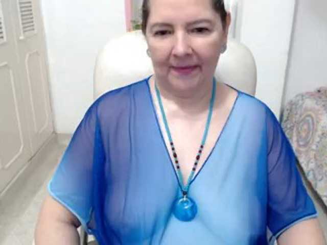 leonela-68