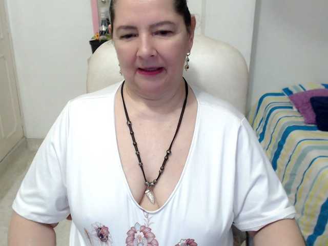 leonela-68