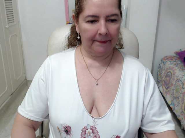 leonela-68