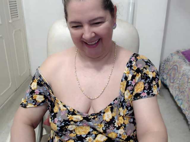 leonela-68