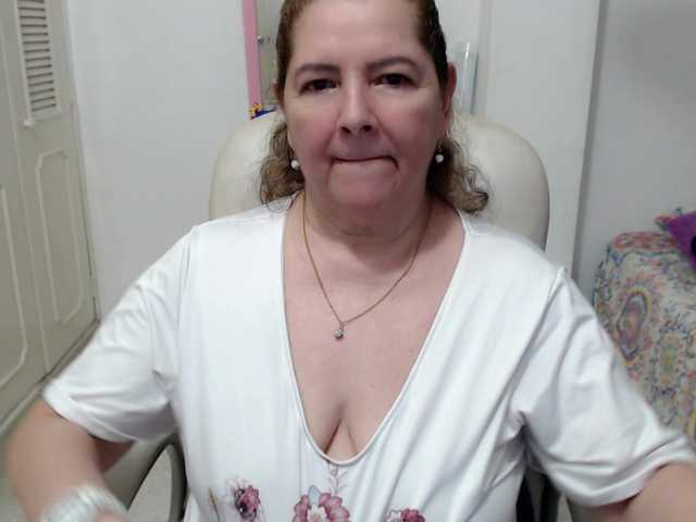 leonela-68