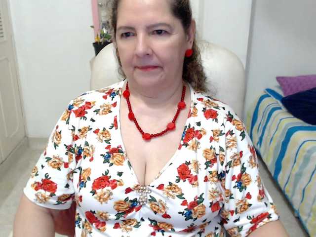 leonela-68