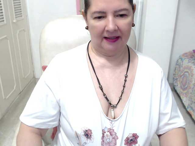 leonela-68