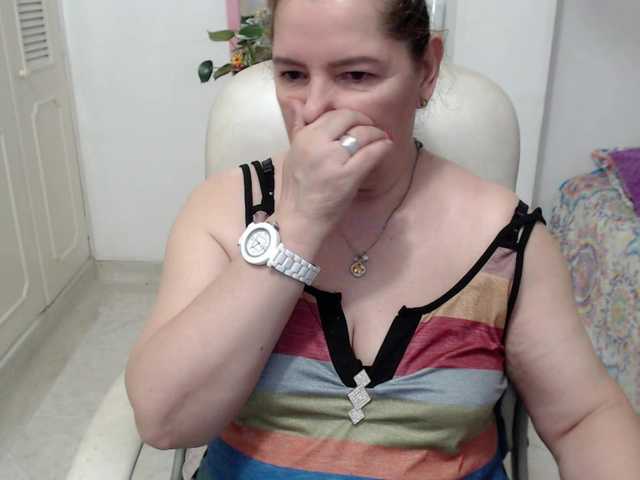 leonela-68