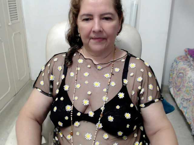 leonela-68