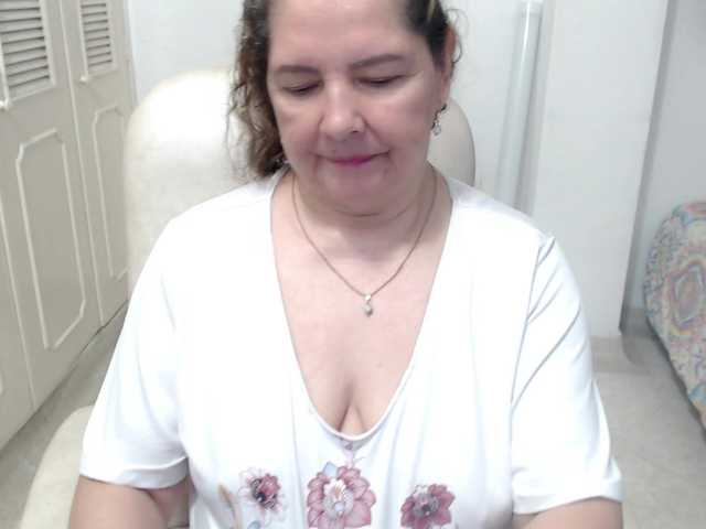 leonela-68