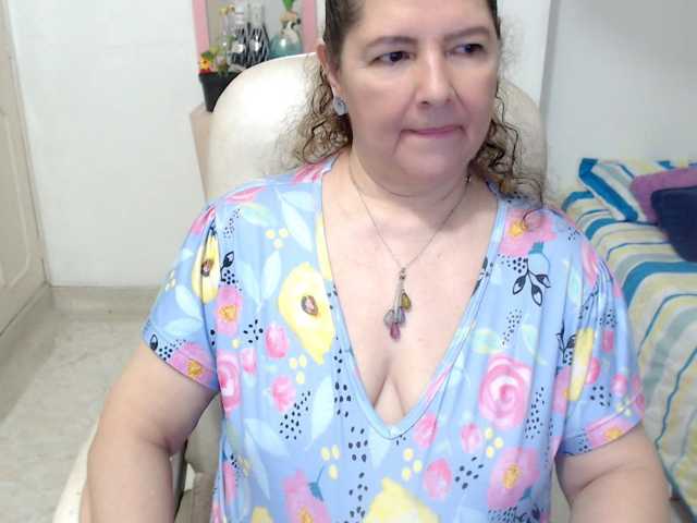 leonela-68