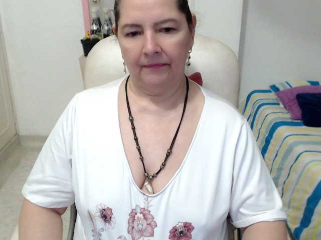 leonela-68