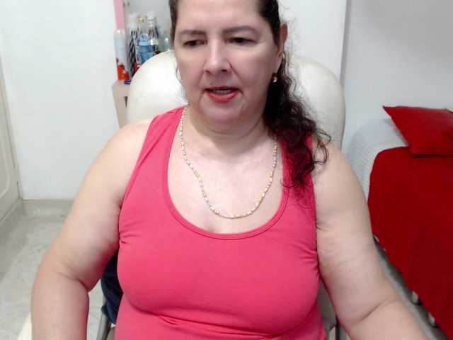 leonela-68 cam belle
