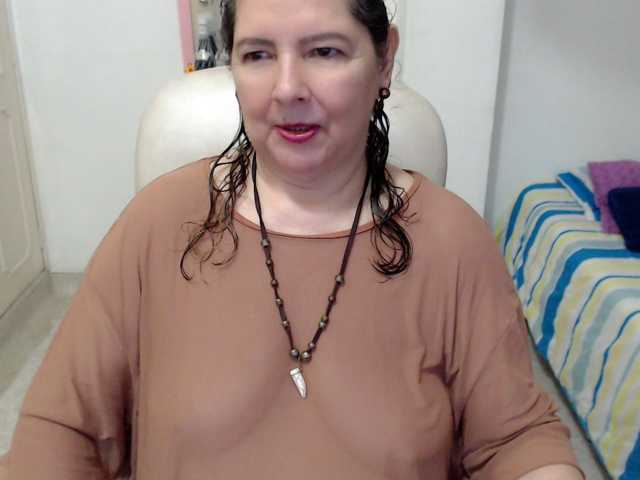 leonela-68