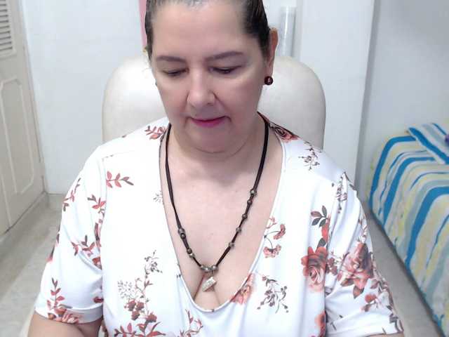 leonela-68