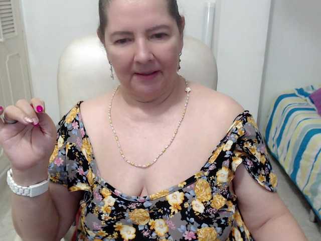 leonela-68