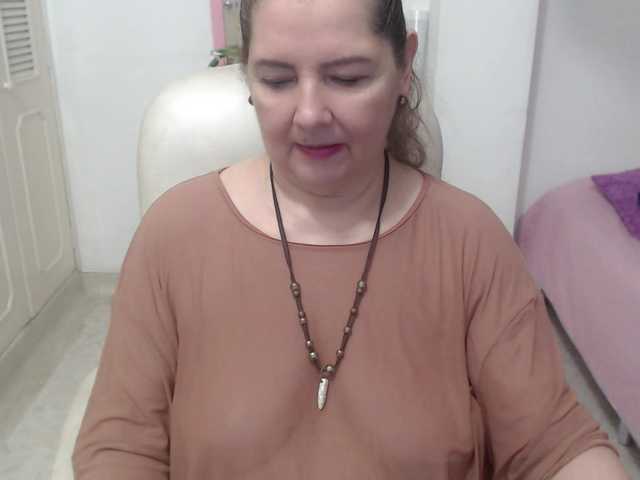 leonela-68