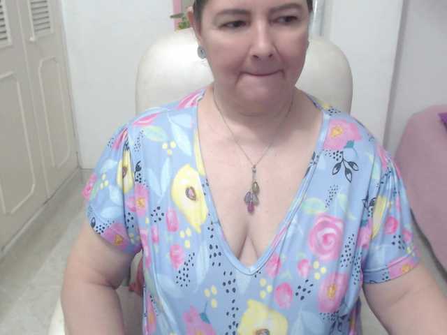 leonela-68