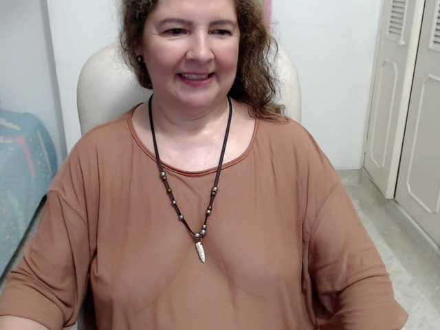 leonela-68