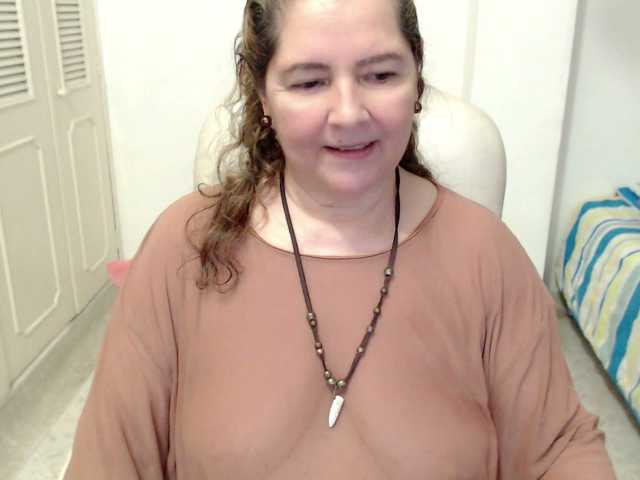 leonela-68