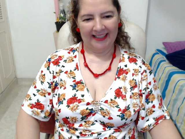 leonela-68