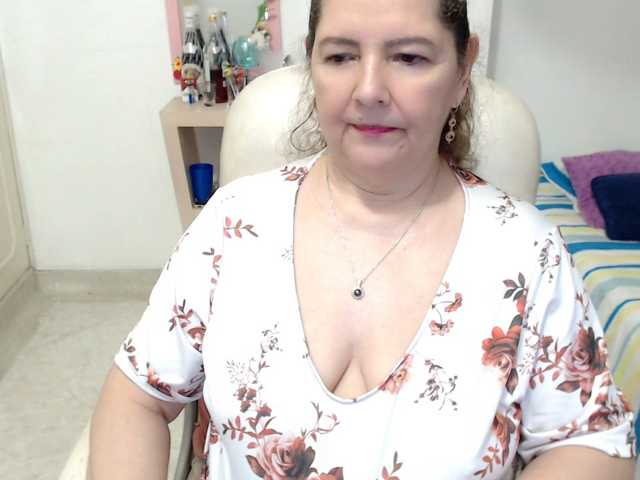 leonela-68