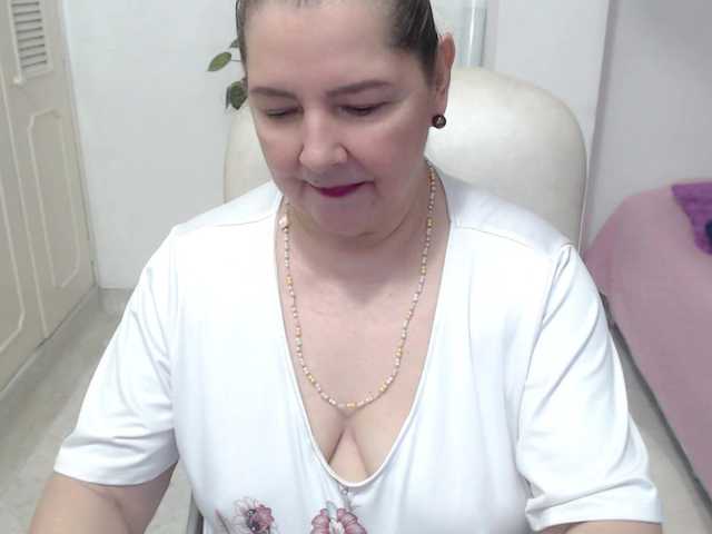 leonela-68