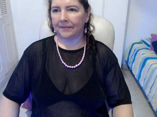 leonela-68