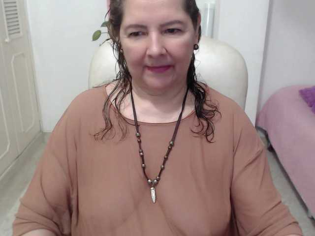 leonela-68