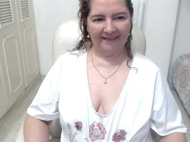 leonela-68