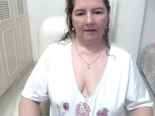 leonela-68