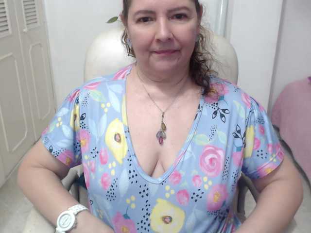 leonela-68