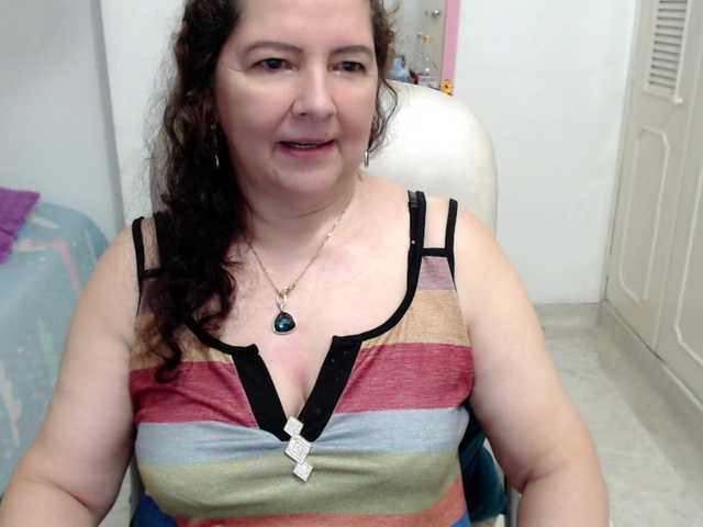 leonela-68