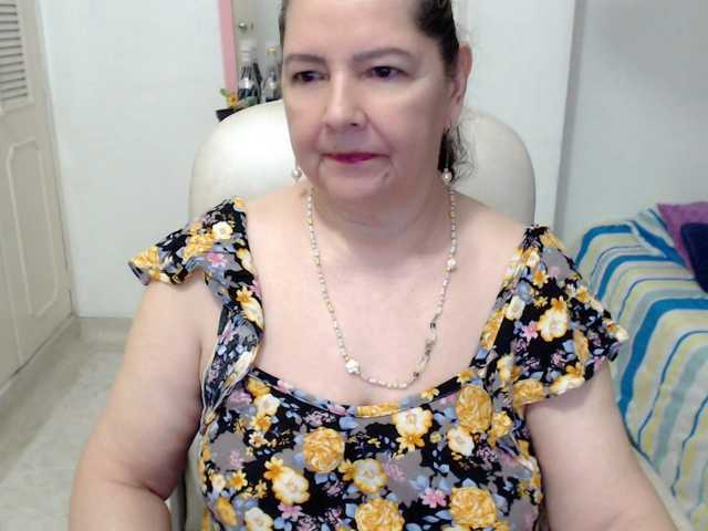leonela-68