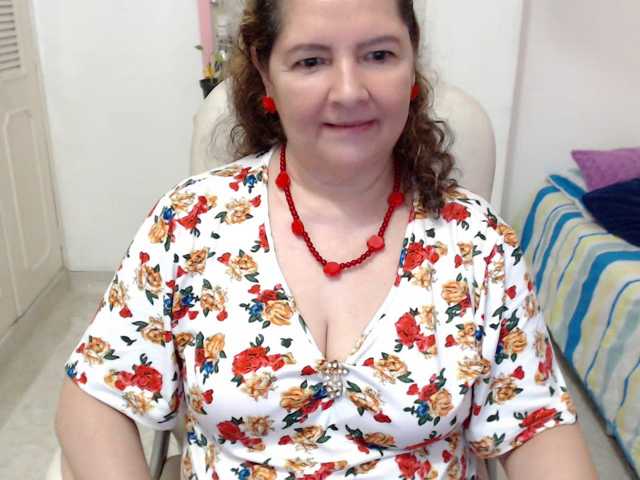 leonela-68