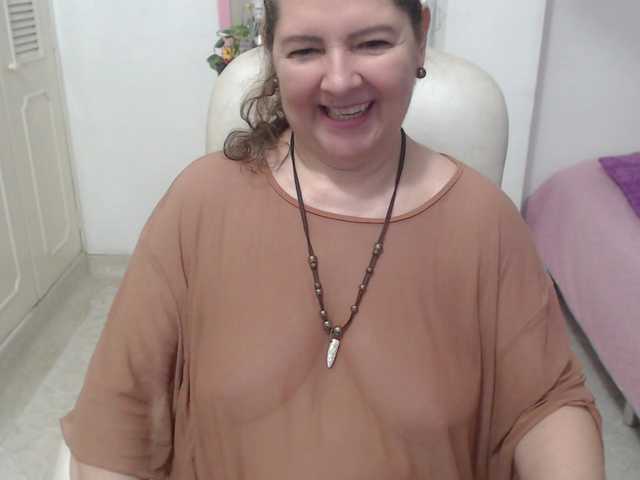 leonela-68