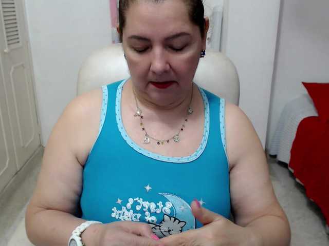 leonela-68