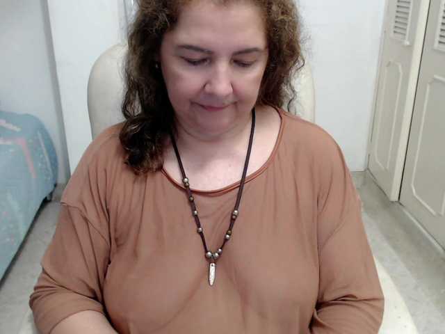 leonela-68