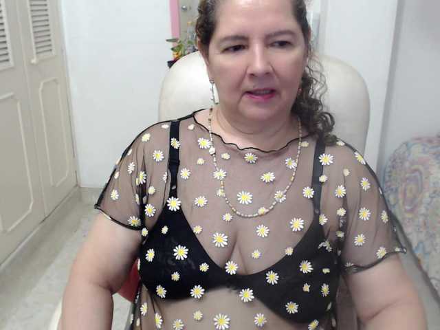 leonela-68