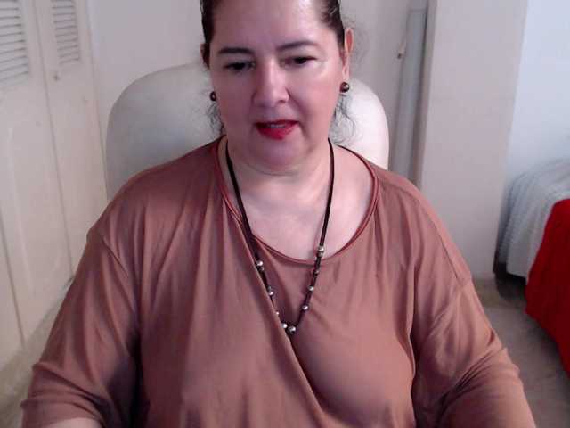 leonela-68