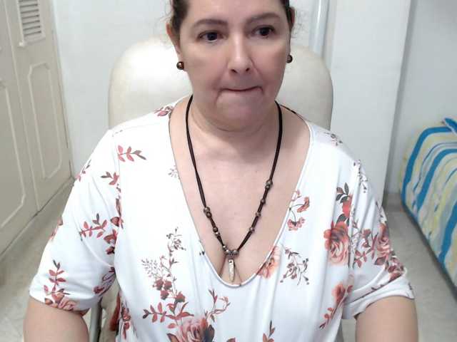 leonela-68