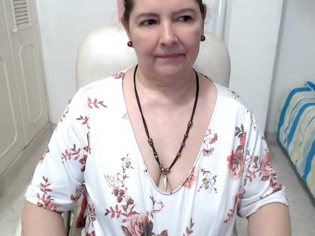 leonela-68