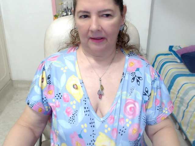 leonela-68