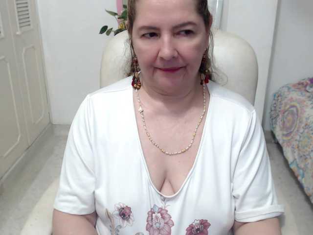 leonela-68
