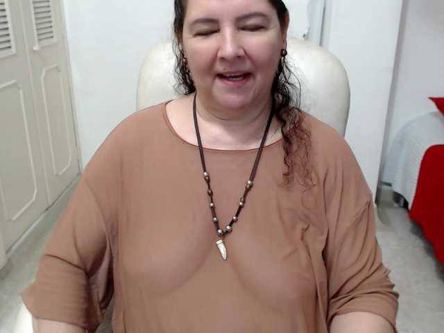 leonela-68